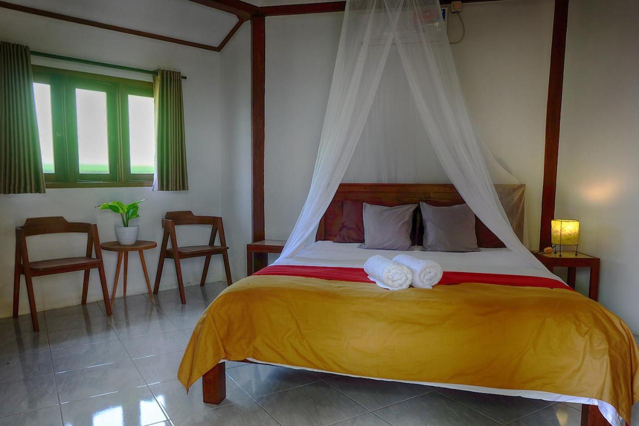 Ayu Hotel كاريمونجاوا المظهر الخارجي الصورة