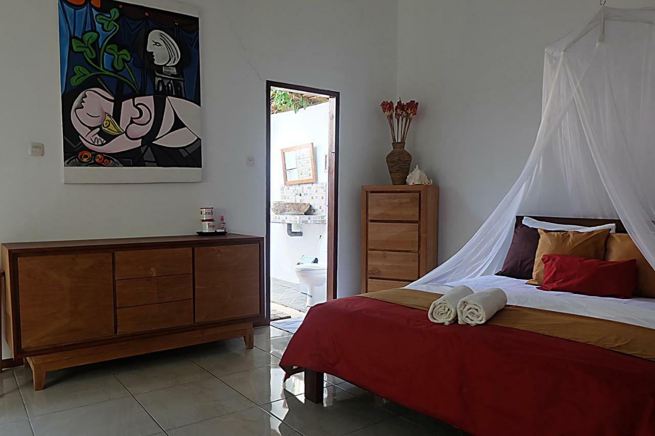 Ayu Hotel كاريمونجاوا المظهر الخارجي الصورة